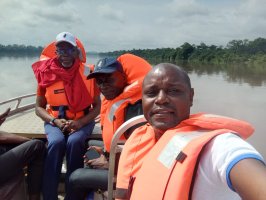 Sur les rives du fleuve Kouilou, dans les environs des villages de Mvilani et Tchibébé, la délégation a poursuivi son immersion au cœur du pays